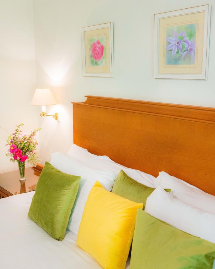 The Dixcart Hotel Sark Bagian luar foto